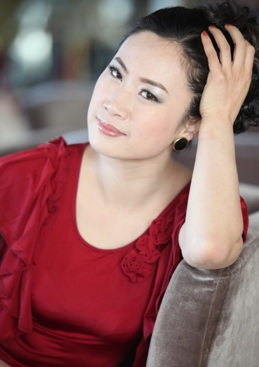 芙蓉姐姐:18年前扮丑出名,未婚生子,如今成为亿万富豪