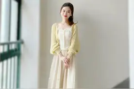 女教师也能温柔又气质！这3种搭配赢面最大，获得学生一致好评图片