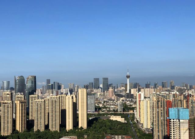 成都5城区公寓上车门槛低，高新区、天府新区住宅被高估了？
