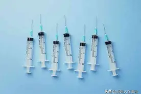 打了第二剂加强针新冠疫苗，跟阳了一样难受！图片