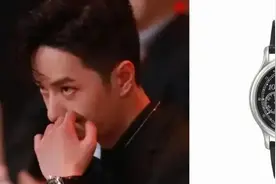 顶流明星王一博戴187万名表，开188万摩托车，他真的非常优秀图片