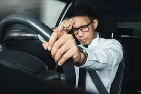 一坐车就“晕车”?教你3个方法，再也不怕晕车了图片