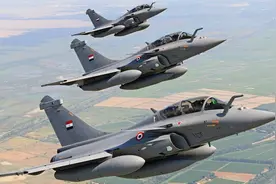 俄罗斯武器出口乏力，市场都被法国和韩国抢走，中国为何没拿到？图片