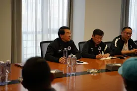 纪委正式清算！又一大鱼落网，高洪波惹祸，新足协主席上任三把火图片
