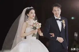 网红刘桑与乔妹结婚阵仗大！九辆劳斯莱斯占三车道，婚宴每桌一万图片