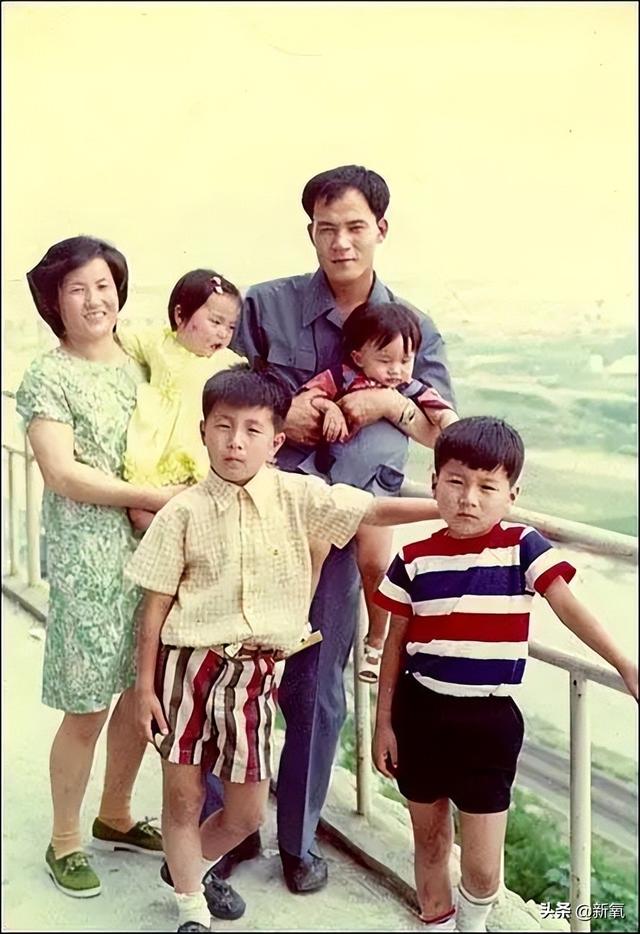 为骂人学腹语，同时交往富商与男神，清纯的b面是疯批？