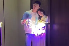 孙杨结婚现场罕见曝光，妻子貌美，昔日天王私生活选择低调图片