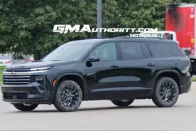 新车｜雪佛兰巡领者午夜版实车曝光 国产版或上半年发布/可选8座图片