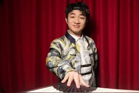 王祖蓝被爆与高层不和 小个子凭什么火速上位？图片