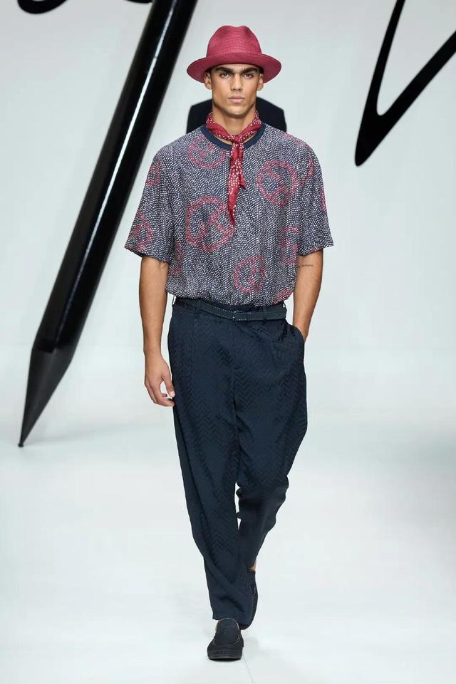 Giorgio Armani 2024������װϵ��