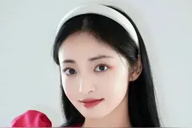 周洁琼，颇具才气的靓丽美少女，清纯温柔的气息，太动人啦图片