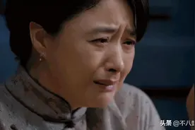 僵硬的陈数，假哭的热巴，都来看看顶着原生脸的蒋欣教科书式哭戏图片