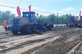 牙四公路大齐界至杜尔伯特段改扩建项目建设正酣图片