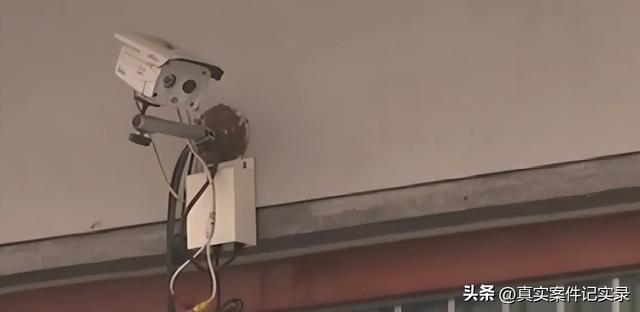 新婚妻子被4人轮奸8小时，丈夫全程目睹，事后夫妻惨遭杀害
