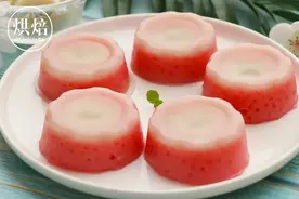 高级甜品小白在家做 香蕉西米糕 粉粉嫩嫩Q弹滑糯巨好吃图片