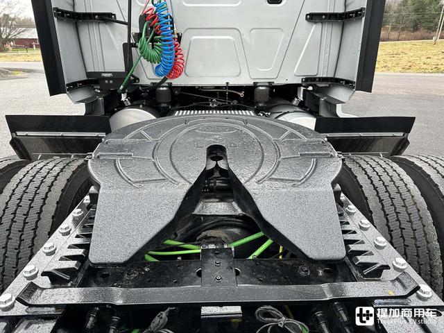 ����������콢��ͷ�������䳬������գ�ʵ�����LT 6x4ǣ����