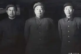 韩军认错灶台抢饭吃，志愿军炊事员以为是自己人：急啥图片