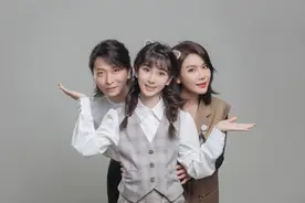 《听我说谢谢你》原唱一家道歉，网友们不干了！12岁音乐天才女孩背后，原来站着这样的父母图片