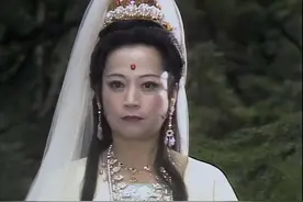 观音已经是七佛之师，却还坐在菩萨之位，为何毕生不成佛图片