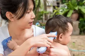 新生儿要不要剃“满月头”？有些宝宝剃了满月头，头发再也没长过图片