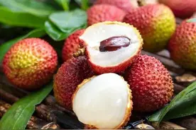 种有8个品种的老荔枝农的测评，不争的王者凭什么是桂味？图片