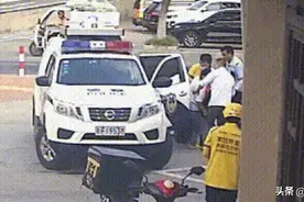 刚修完车，他们顺便救了一个人图片