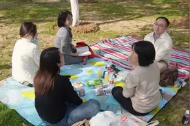 浮华盛宴后的幻灭——众读友品味《了不起的盖茨比》图片