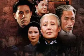 《大宅门》22年，演员境况差距大，9位已逝，配角翻红成顶流图片