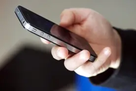 手机“飞行模式”有何用处？内行人透露实情，其实是你不会用图片