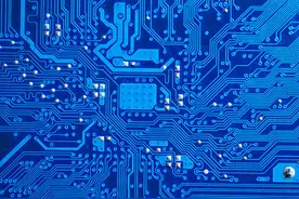 联想因为他而改名，他却出走联想集团，我国芯片领先世界失之交臂图片