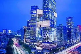 苏州如今有多发达？3年GDP破3万亿，如今已晋升为特大城市图片