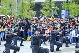 揭秘神秘国安局：垂直领导体制下的警察真相图片