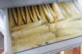 冻母乳怎么给宝宝喝？解冻方法别弄错，小心影响宝宝身体发育图片