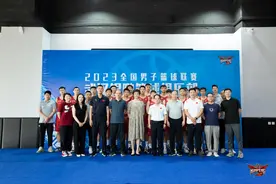 2023赛季武汉锟鹏篮球俱乐部出征仪式圆满举行！图片