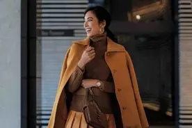 不管是大衣还是羽绒服，建议多穿这4种“颜色”，气质高级还显白图片