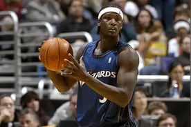 盘点NBA历史最差的十位状元，夸梅布朗不在前三，本内特不是最差图片