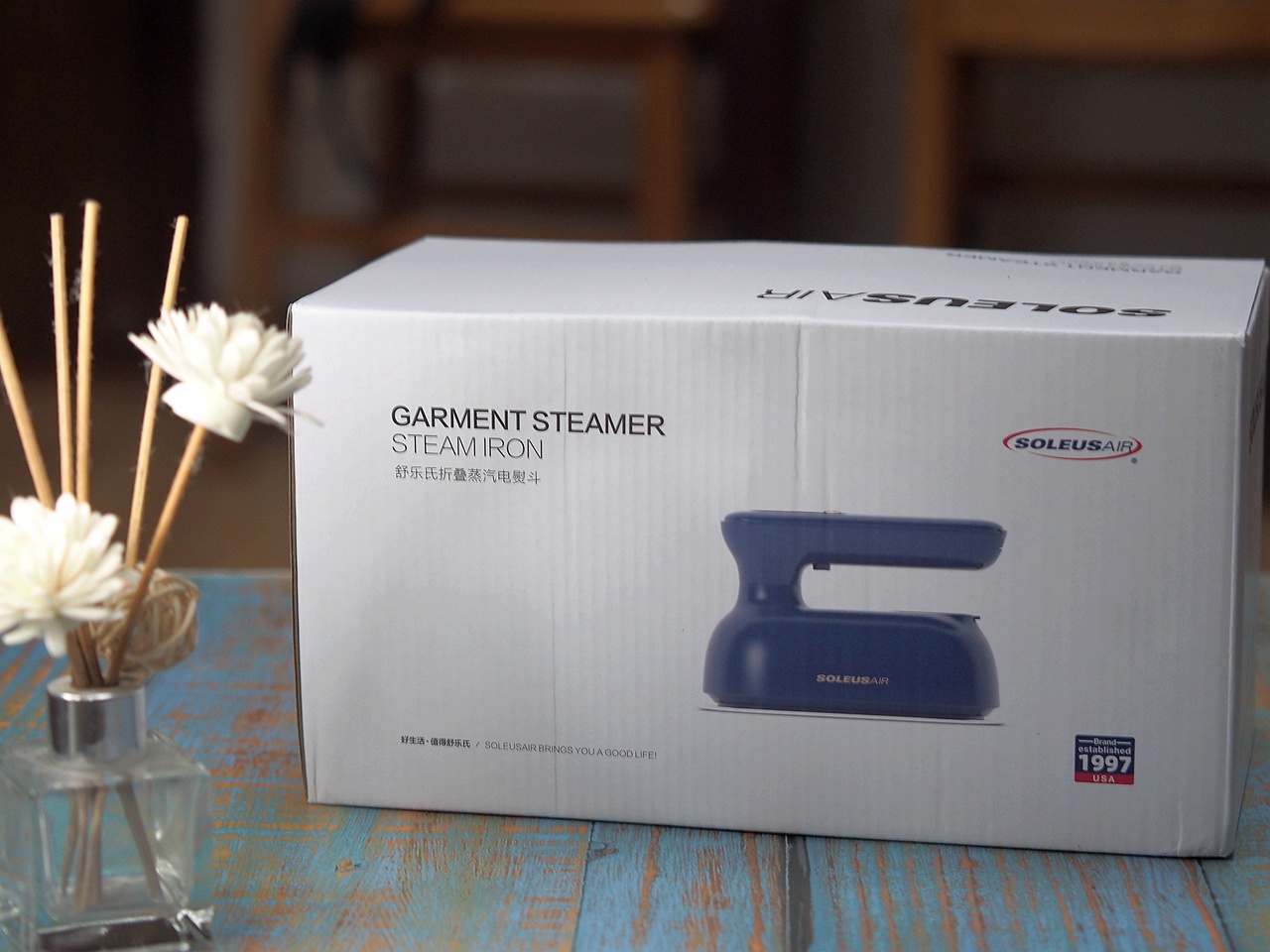 减轻衣物烫熨的工作量 你需要一台好用的电熨斗