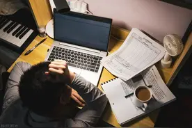 员工有权拒绝加班吗？图片