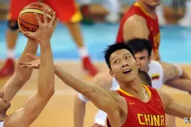 易建联正式告别篮球职业生涯，中国男篮“2008黄金一代”全部退役图片