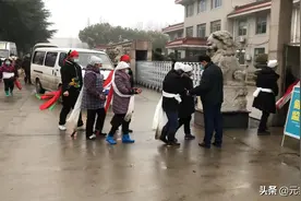 人去世后，为什么要安排亲人守夜？他们“守”的是什么？图片