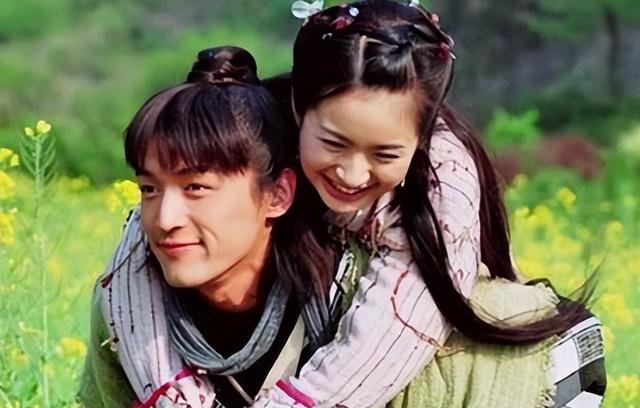 还记得胡歌林依晨吗?经典仙恋剧《天外飞仙》时隔16年回归线上播