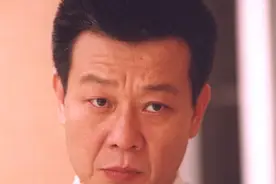 一妻一妾楼上楼下住，鸡飞狗跳生活30年，68岁的寇世勋悔不当初图片