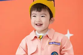 47岁的嫂子冒着生命危险生下小侄儿，她创造的生命奇迹令人感动图片
