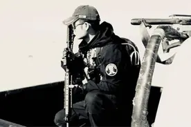 9年前，陕西一小伙前往伊拉克当雇佣兵，如今他赚的盆满钵满图片