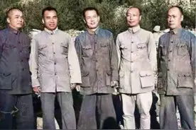 开国将帅中的9大参谋总长：3上将3大将，还有3位元帅级，军衔真高图片