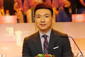 与妻子丁克23年，央视主持人康辉却在48岁时坦言后悔了，为什么？图片