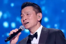 大湾区这一夜“港娱”没死，假唱、跑调，内娱偶像明星们输得彻底图片