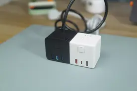 公牛插座VS小米插座，谁的做工更好？拆开告诉你答案图片