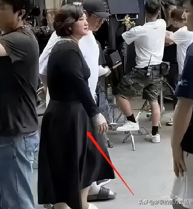 为新剧减重100斤，消失已久的贾玲颜值回春，再一次惊呆众人！
