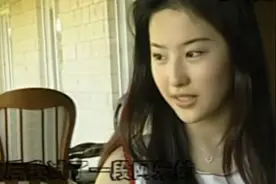 当年得亏是刘亦菲演的王语嫣，不然真压不住这么多美女图片